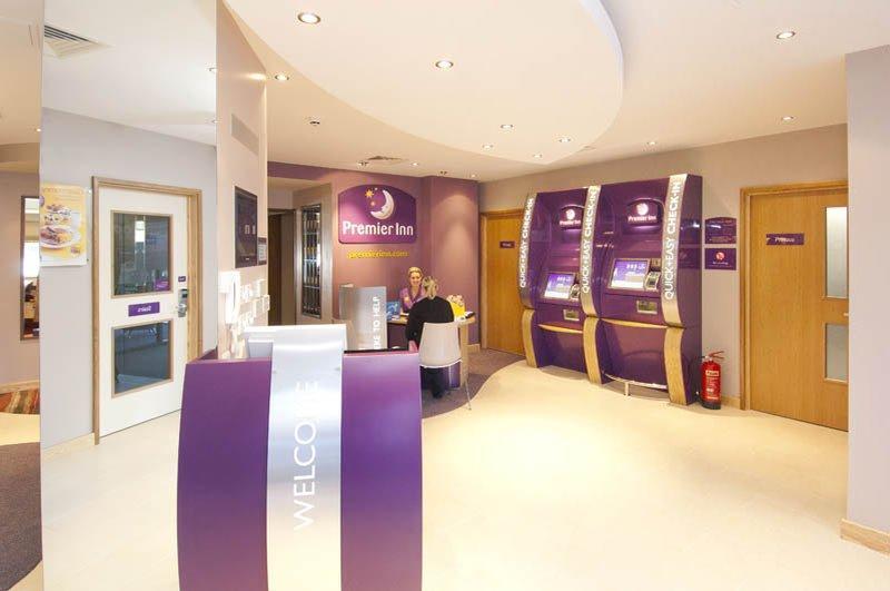 Premier Inn Liverpool John Lennon Airport Speke Exterior foto